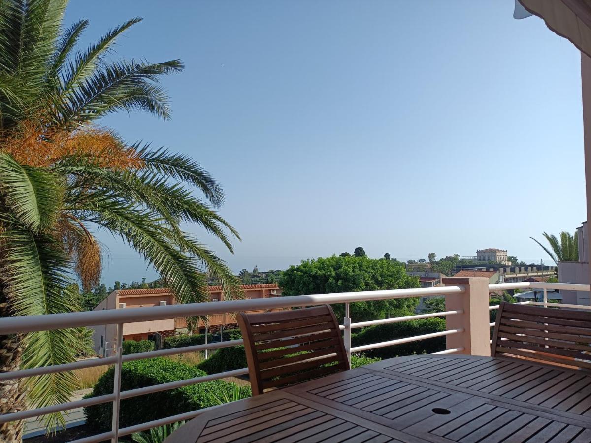Magabu' - Swimming Pool And Free Parking Apartamento