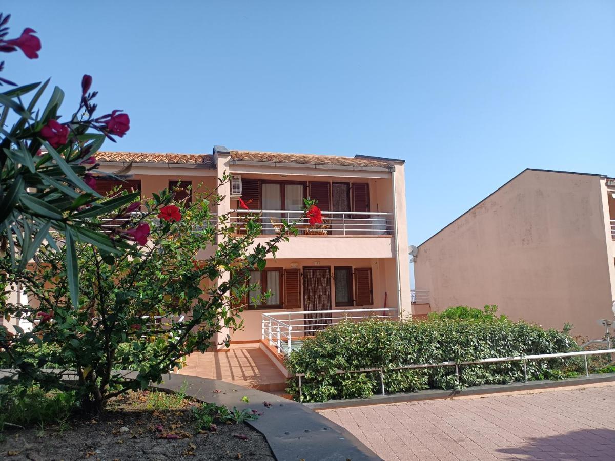 Magabu' - Swimming Pool And Free Parking Apartamento
